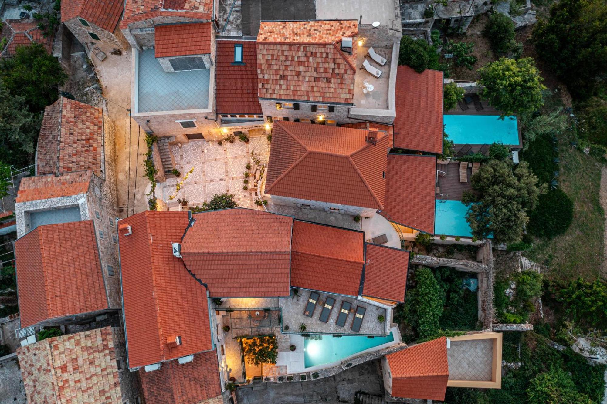 Dvor Pitve Villas Єлса Екстер'єр фото